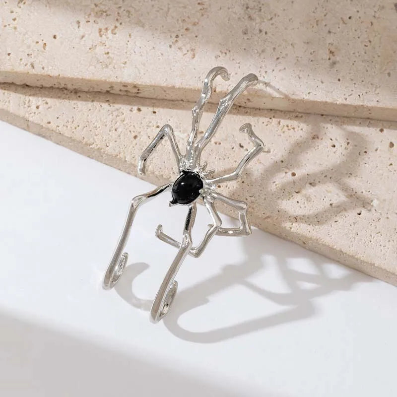 Punk Gothic Red Crystal Spider Stud Earrings For Women Men Hip Hop Metal Piercing Ear Bone Clip Y2K Jewelry Halloween Gift