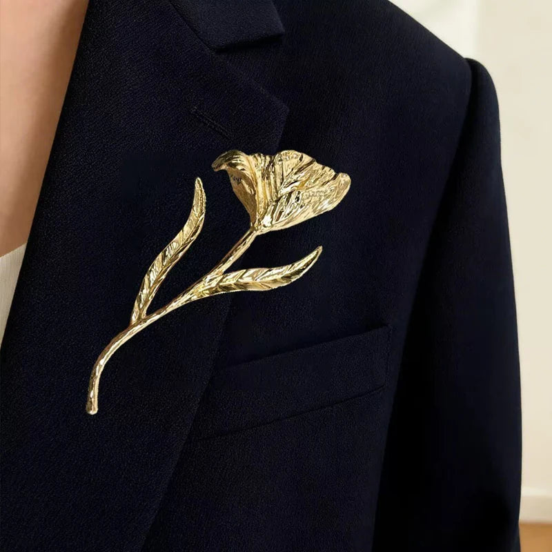 Romantic Huge Metal Tulip Flower Brooches 2-Color Big Plants Easy-Match Brooch for Women's Clothes Backpack Pins Gifts