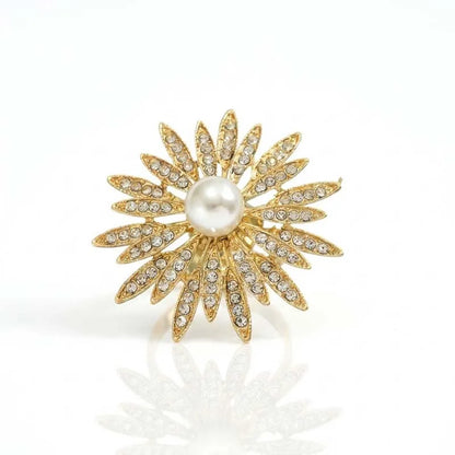 Exaggerated Gold Color Sunflower Open Rings for Women Luxury Full Rhinestones Imitation Pearl Flower Ring Wedding Jewelry Gifts