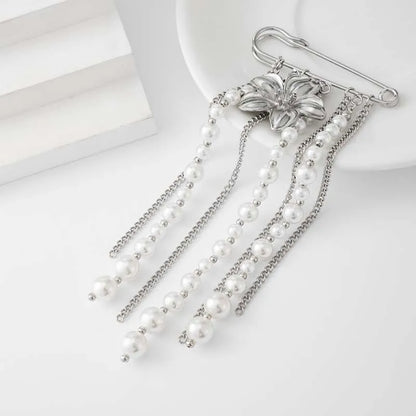 Fashion Metal Flower Pearl Tassel Chain Brooch For Women Exaggerated Multilayer Pants Chain Charm Brooches Jewelry Accessories