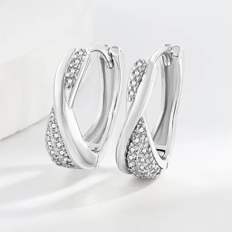 Elegant Synthetic Cubic Synthetic Zirconia Hoop Earrings for Women Minimalist Interlocking Circle Earrings Jewelry Gifts