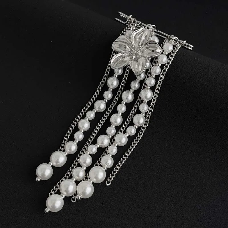 Fashion Metal Flower Pearl Tassel Chain Brooch For Women Exaggerated Multilayer Pants Chain Charm Brooches Jewelry Accessories