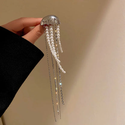 Fashion Silver Color Pearl Jellyfish Brooch For Women Exquisite Rhinestones Long Tassel Suit Pin Brooches Party Accessories