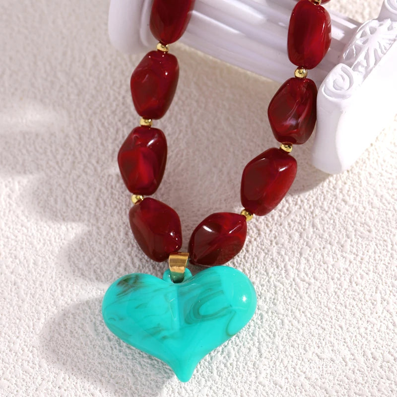 Exaggerated Colorful Resin Large Heart-Shaped Pendant Necklace for Women Vacation Style Irregular Beads Choker Necklaces Jewelry