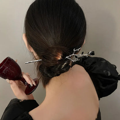 2026 New Chinese Hairpin Hair Stick Rose Flower Crystal Branch Metal Texture Vintage Hair Accessories for Women Headwear Jewelry