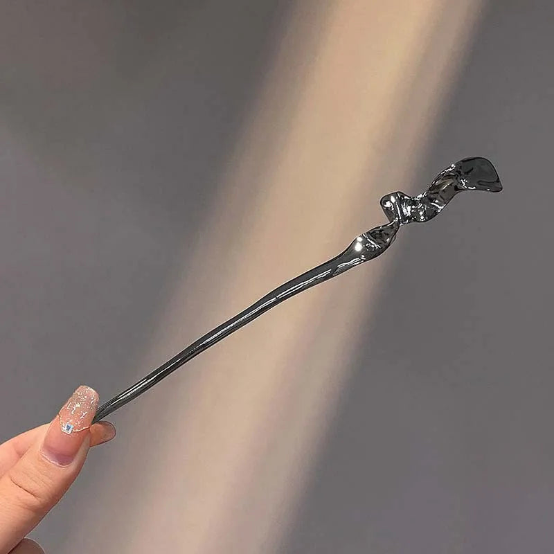 2026 Punk Snake Hairpin Hair Sticks Rhinestones Irregular Texture Metal Vintage Headwear Hairstyle for Women Hair Accessories