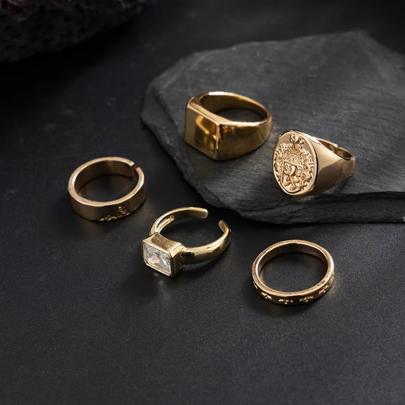 5Pcs/set Hip-Hop Punk Metal Zircon Ring Set for Men Retro Metal Art Carved Zircon Inlaid Rings Casual Trendy Jewelry Wear Gifts