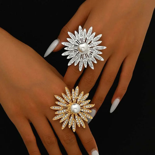 Exaggerated Gold Color Sunflower Open Rings for Women Luxury Full Rhinestones Imitation Pearl Flower Ring Wedding Jewelry Gifts