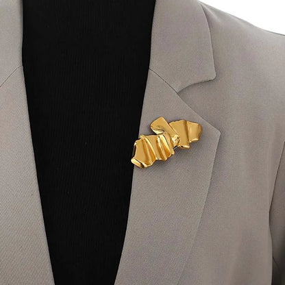 Fashion Metal Irregular Pleated Brooches for Men Women Punk Gold Color Geometric Personality Sweater Brooch Jewelry Accessories