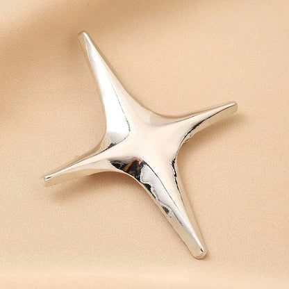 Fashion Metal Irregular Pleated Brooches for Men Women Punk Gold Color Geometric Personality Sweater Brooch Jewelry Accessories